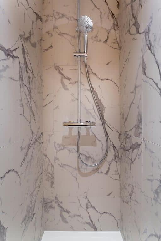 Arbre Sec - T2 - Meuble Tres Calme Apartment Lyon Bagian luar foto