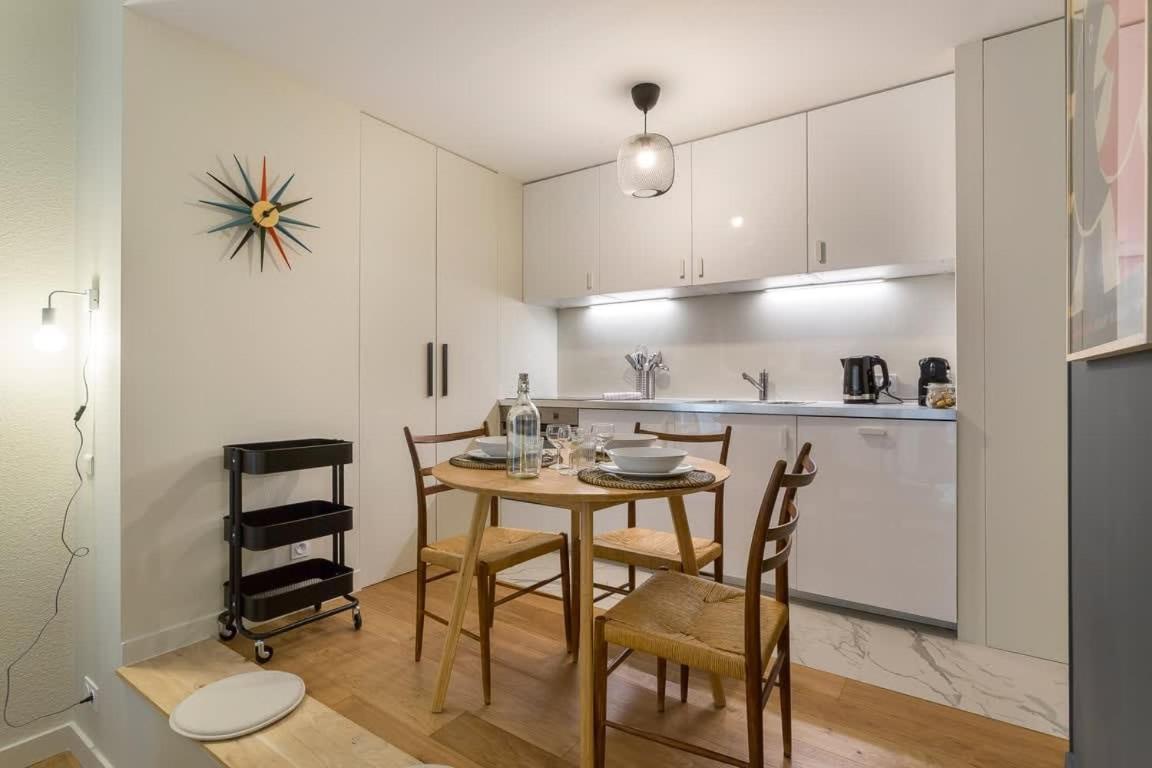 Arbre Sec - T2 - Meuble Tres Calme Apartment Lyon Bagian luar foto